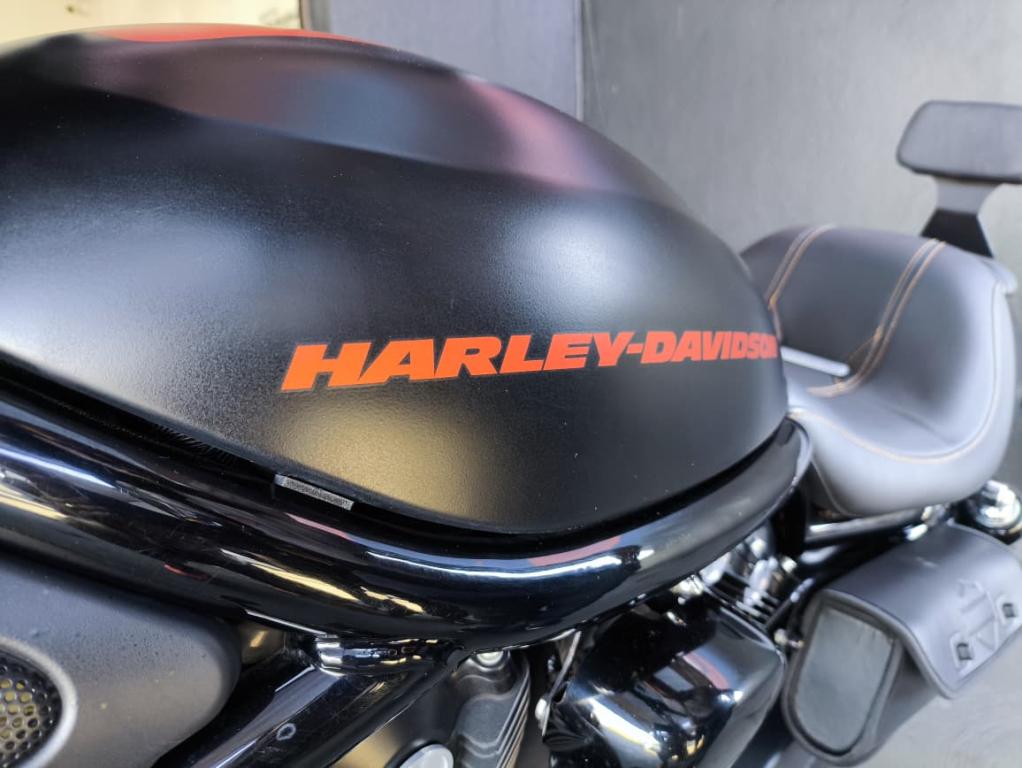 HARLEY DAVIDSON V-Rod - Foto