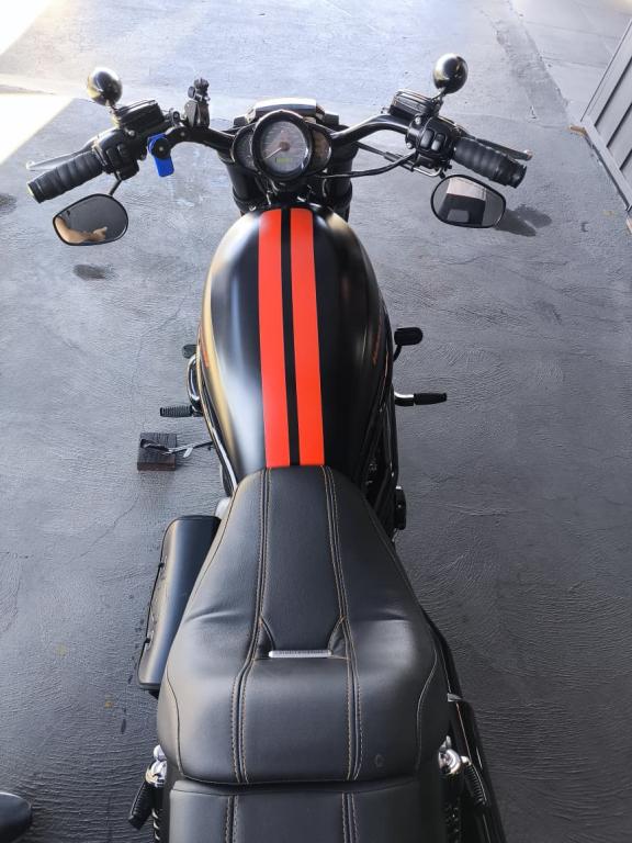 HARLEY DAVIDSON V-Rod - Foto