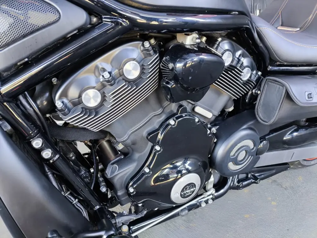 HARLEY DAVIDSON V-Rod - Foto