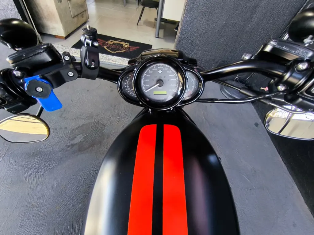 HARLEY DAVIDSON V-Rod - Foto