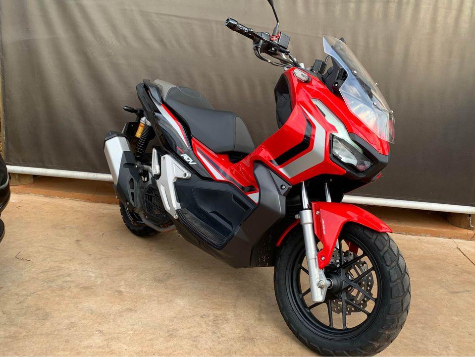HONDA ADV 150 - Foto