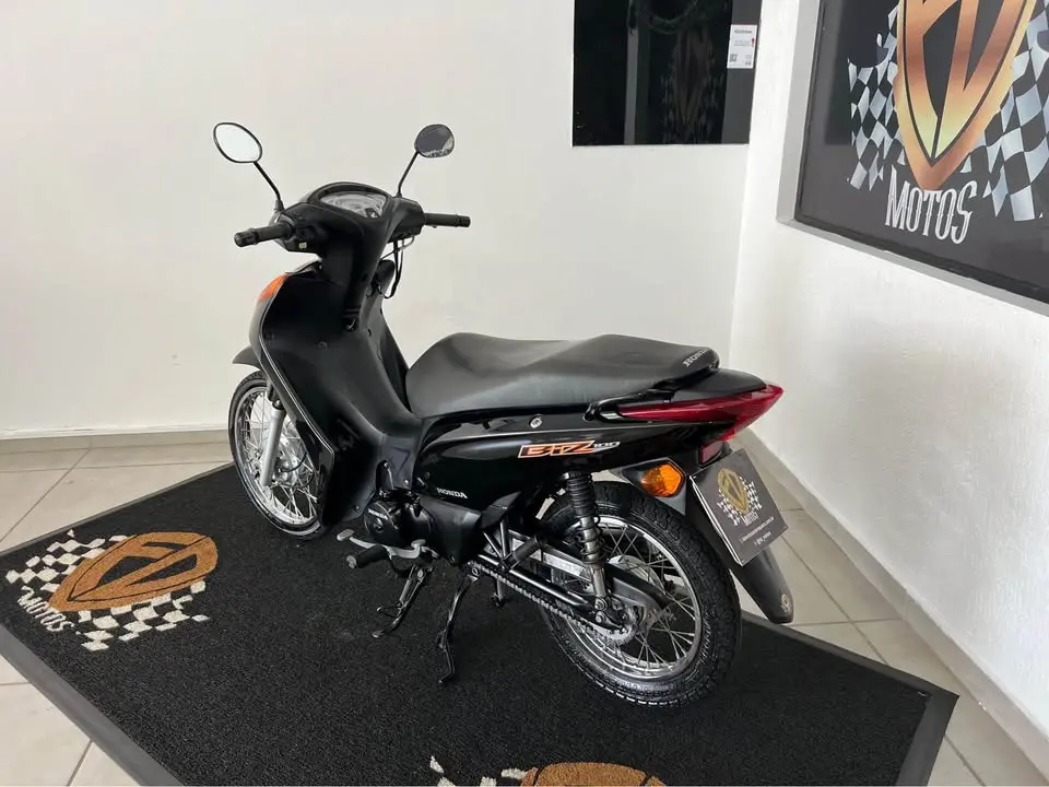 HONDA Biz 100 - Foto