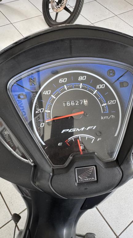 HONDA Biz 110 I - Foto