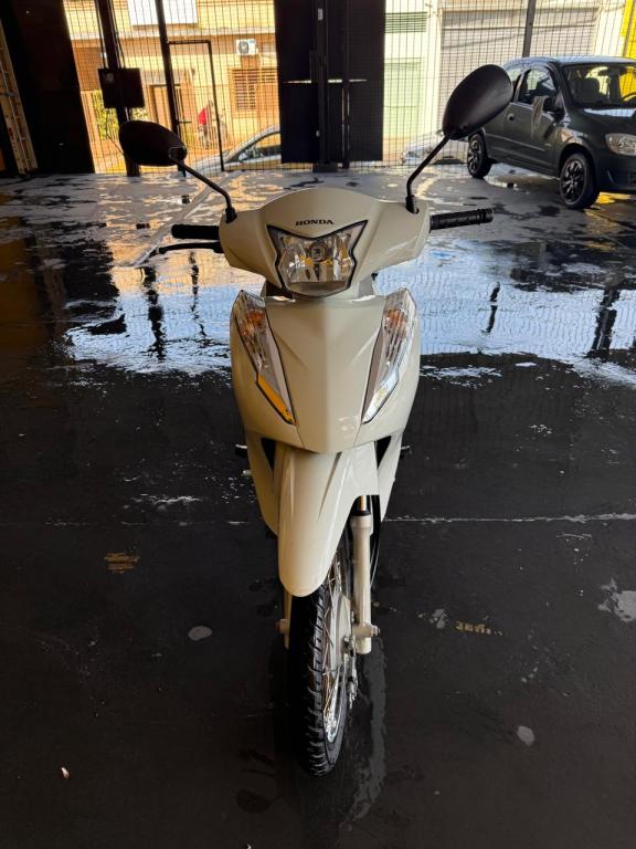HONDA Biz 110 I - Foto