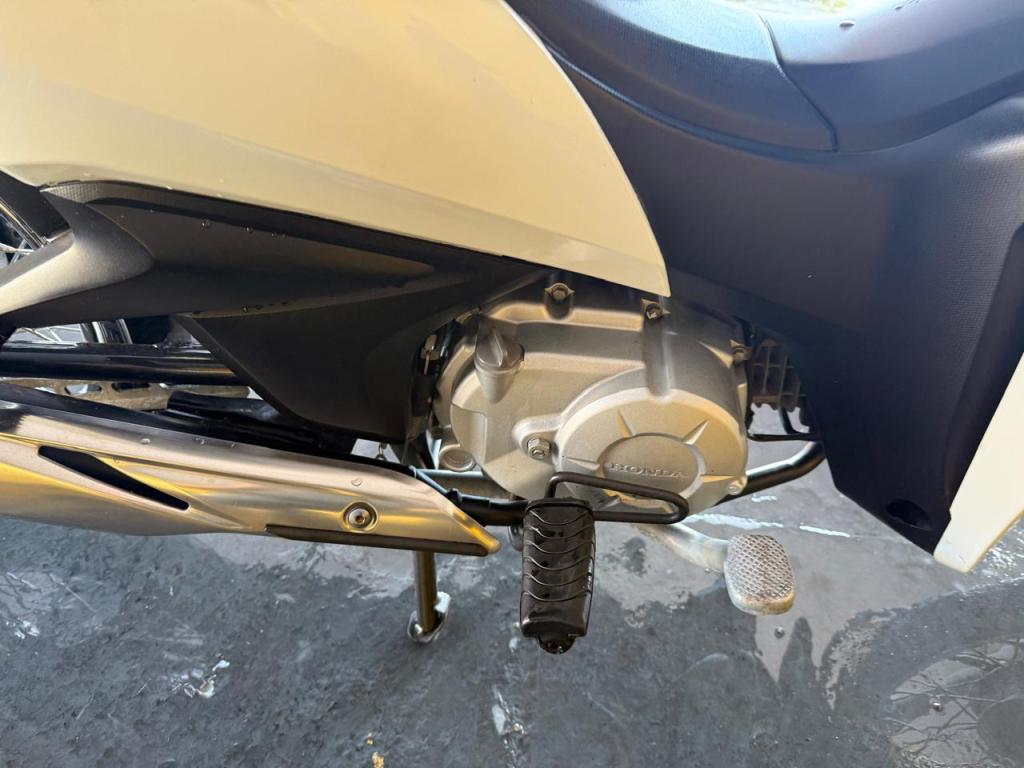HONDA Biz 110 I - Foto