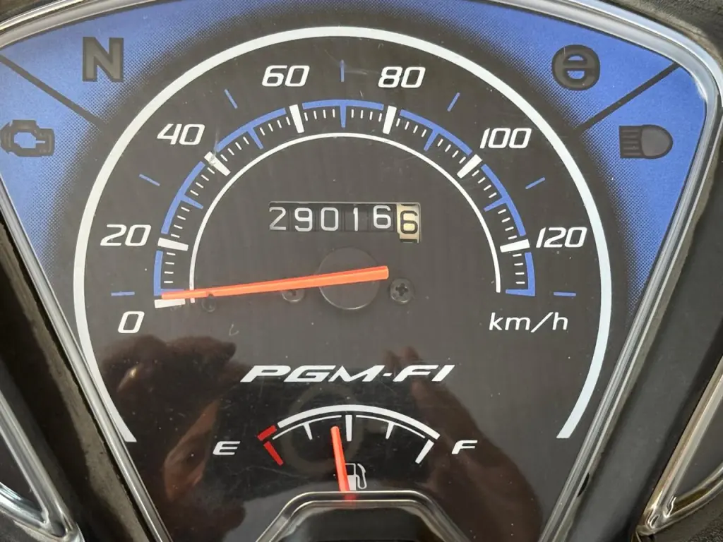HONDA Biz 110 I - Foto