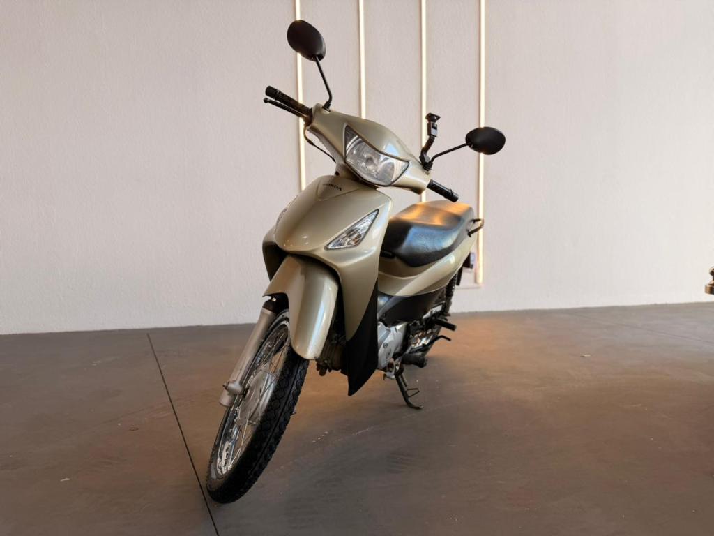 HONDA Biz 125 - Foto