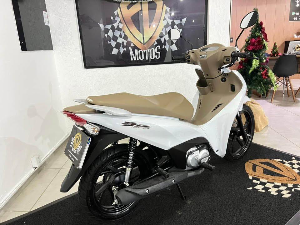 HONDA Biz 125 - Foto
