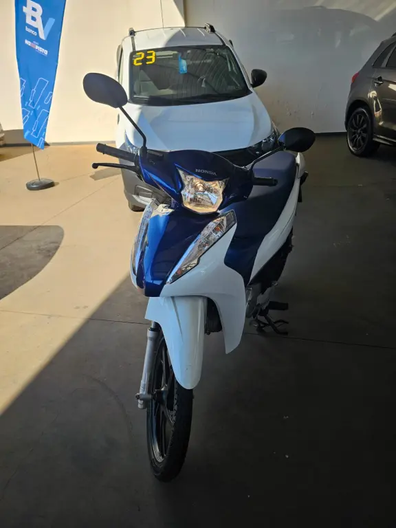 HONDA Biz 125 - Foto