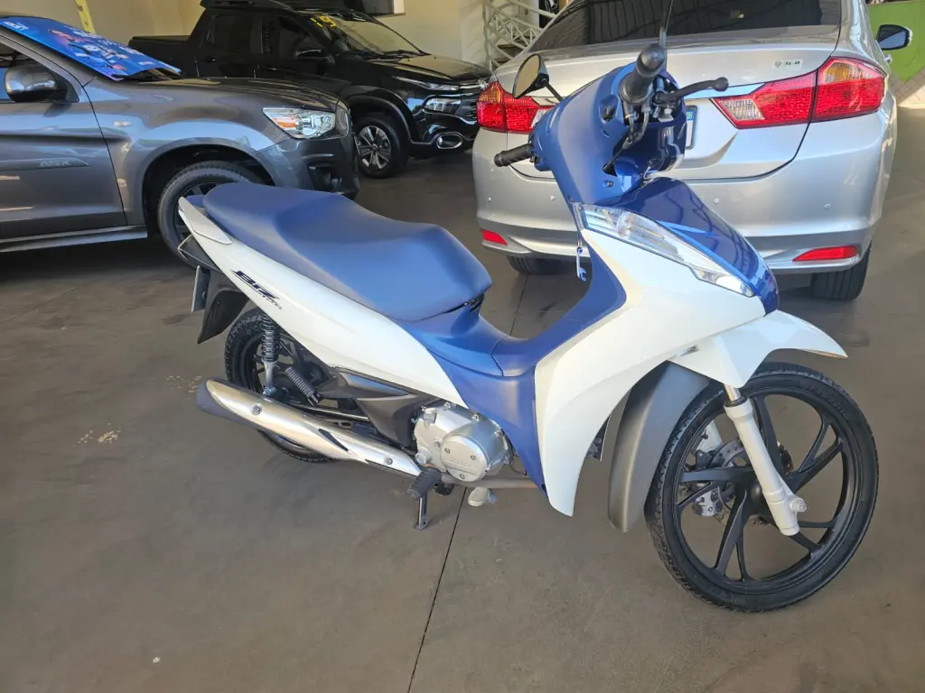 HONDA Biz 125 - Foto