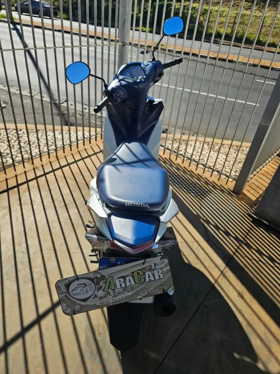 HONDA Biz 125 - Foto