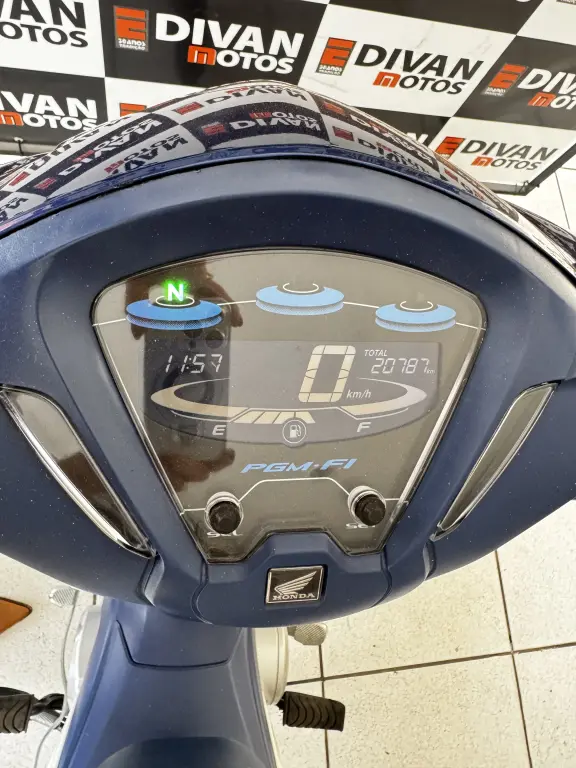 HONDA Biz 125 - Foto