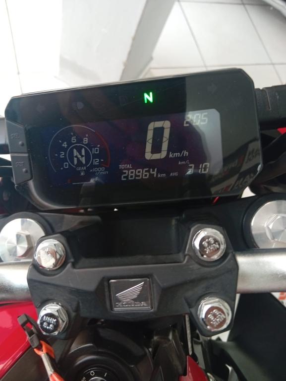 HONDA CB 300 F Twister - Foto