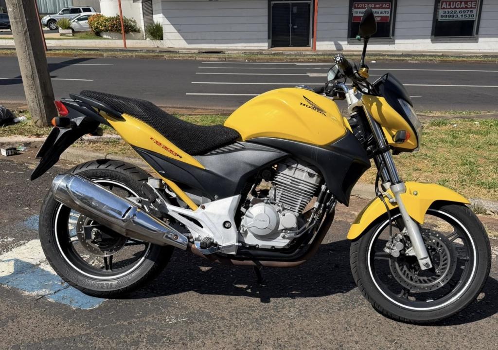 HONDA CB 300 R - Foto