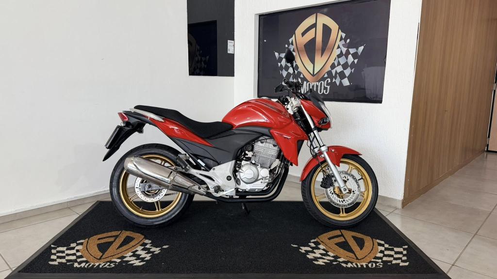 HONDA CB 300 R