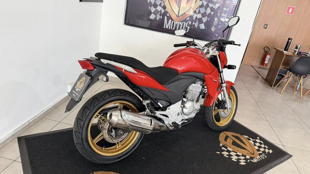HONDA CB 300 R - Foto