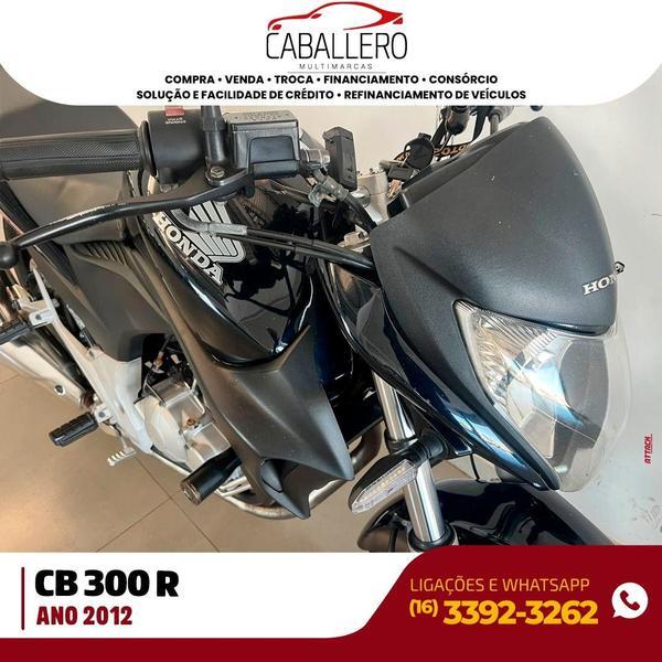 HONDA CB 300 R - Foto