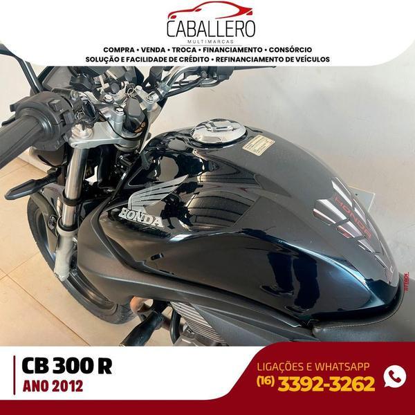 HONDA CB 300 R - Foto