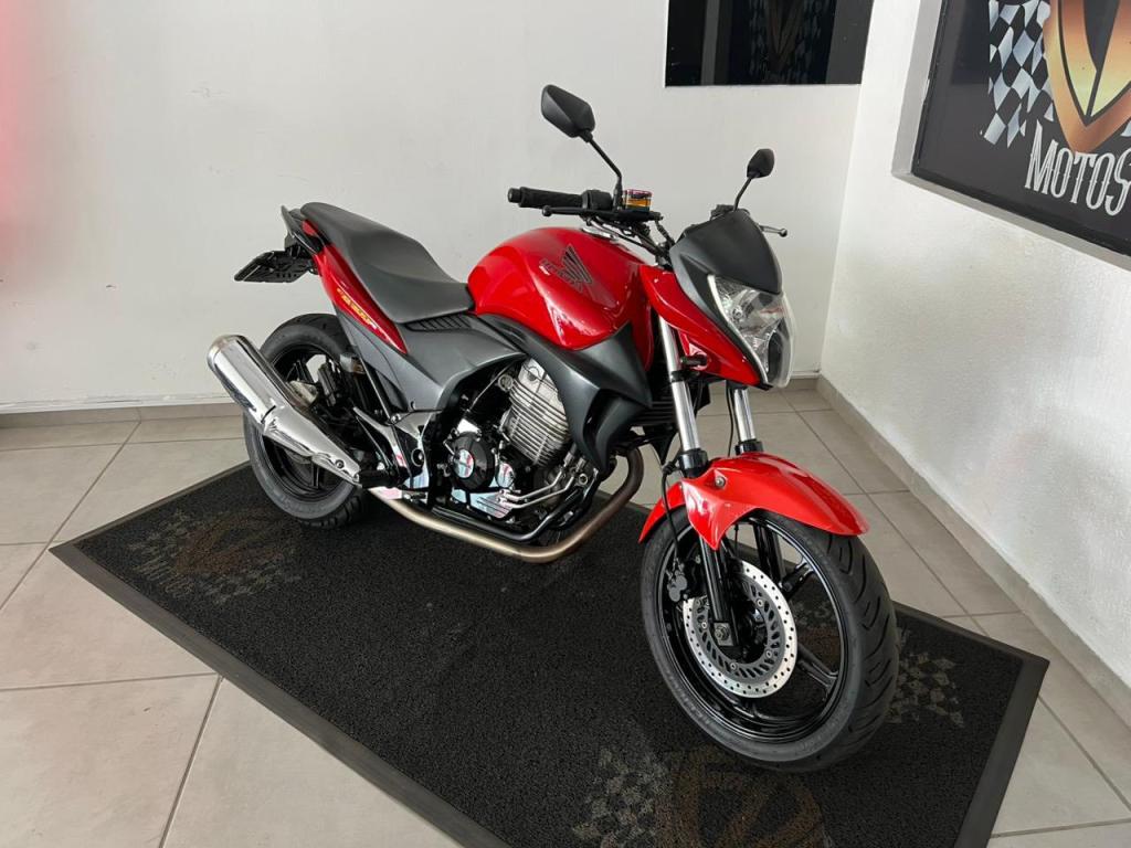 HONDA CB 300 R - Foto