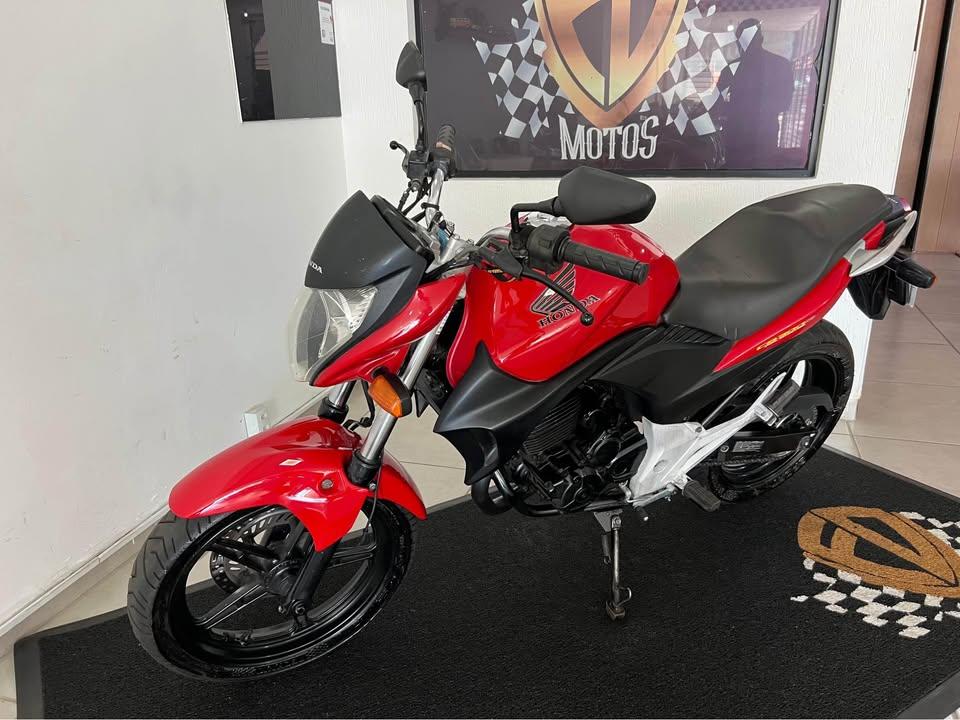 HONDA CB 300 R - Foto