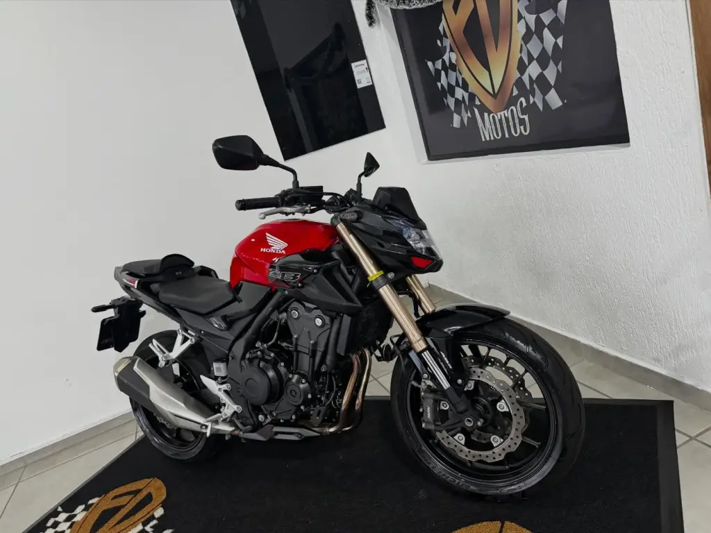 HONDA CB 500 F - Foto