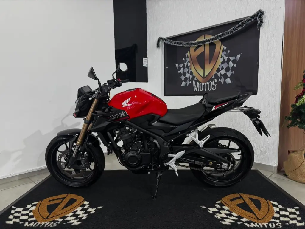 HONDA CB 500 F - Foto