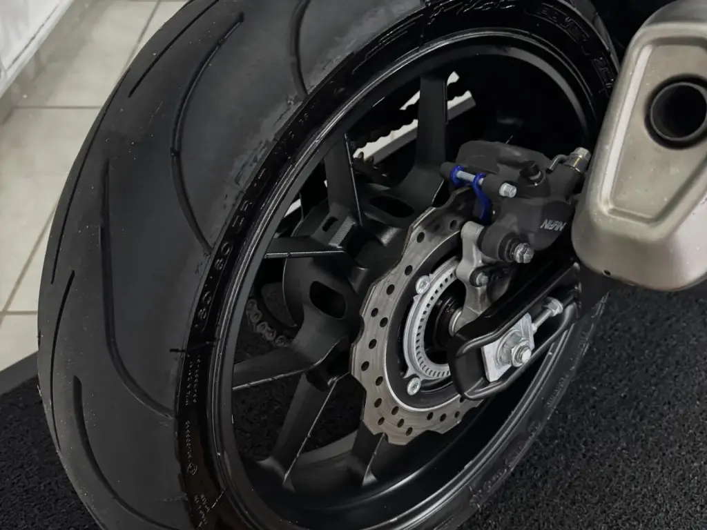 HONDA CB 500 F - Foto