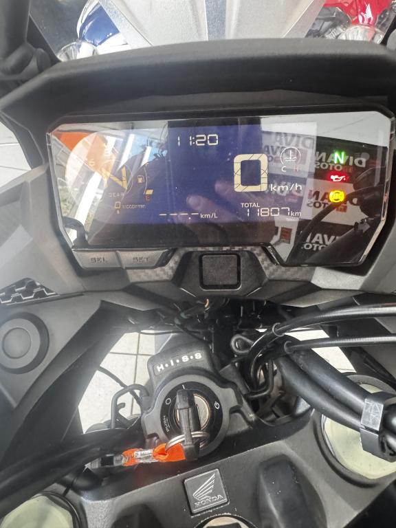 HONDA CB 500 X - Foto