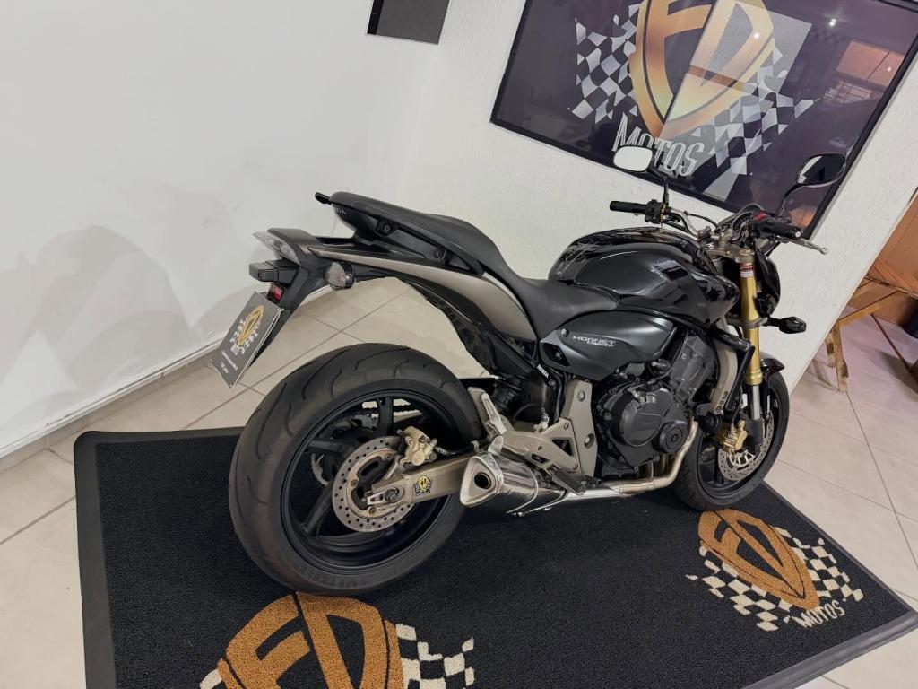 HONDA CB 600 F HORNET - Foto