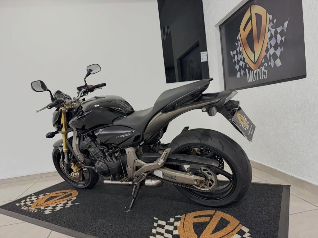 HONDA CB 600 F HORNET - Foto