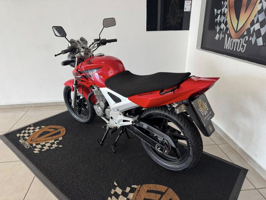 HONDA CBX Twister 250 - Foto