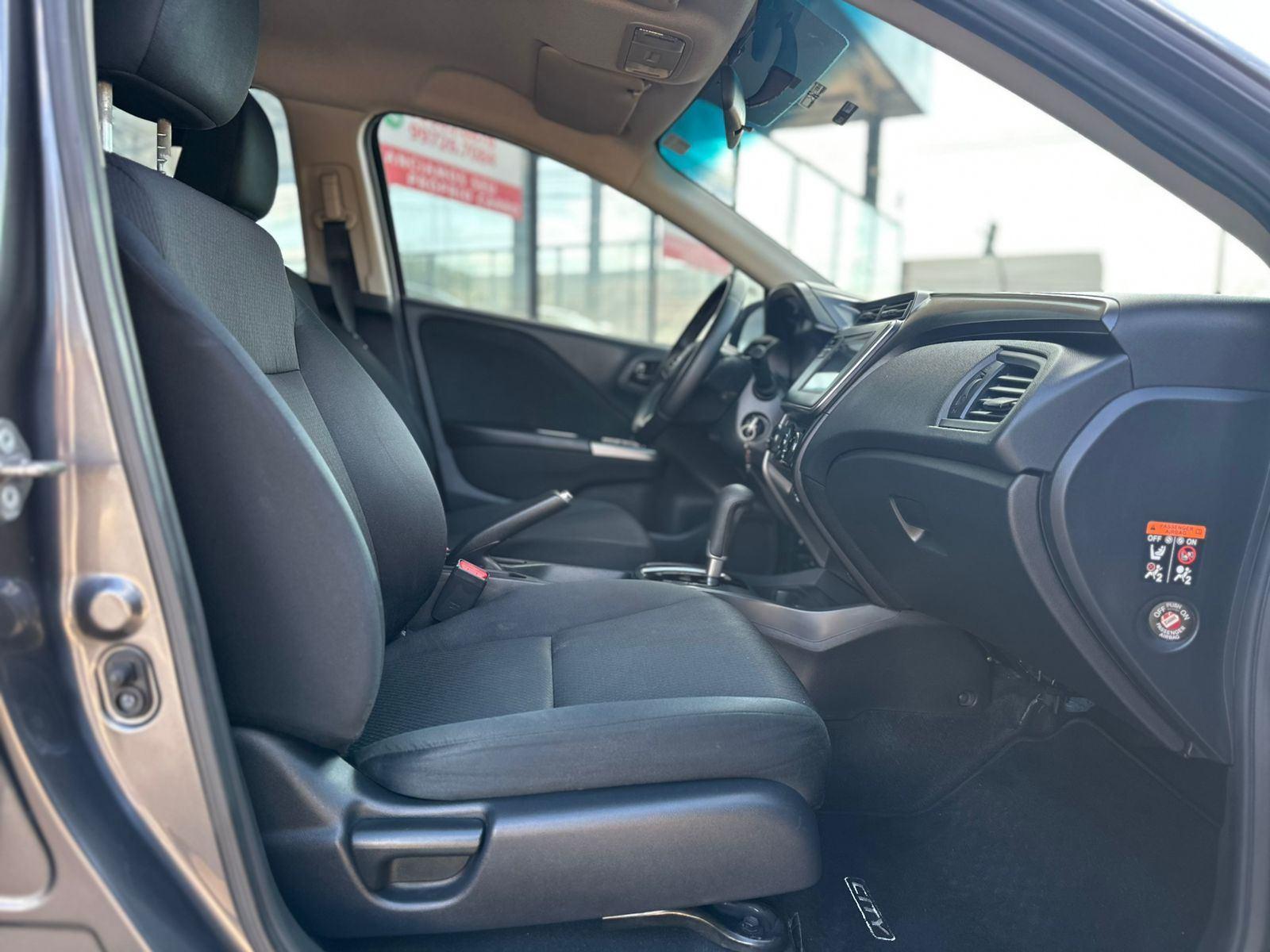 HONDA City Sedan - Foto