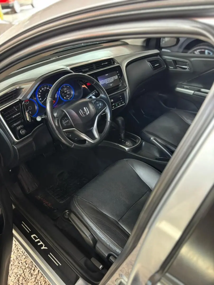 HONDA City Sedan - Foto
