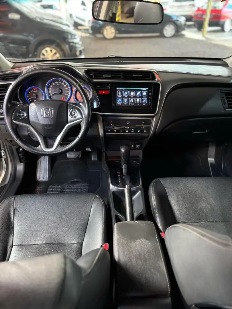 HONDA City Sedan - Foto