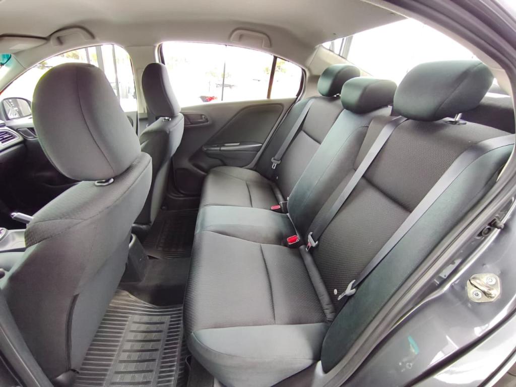 HONDA City Sedan - Foto