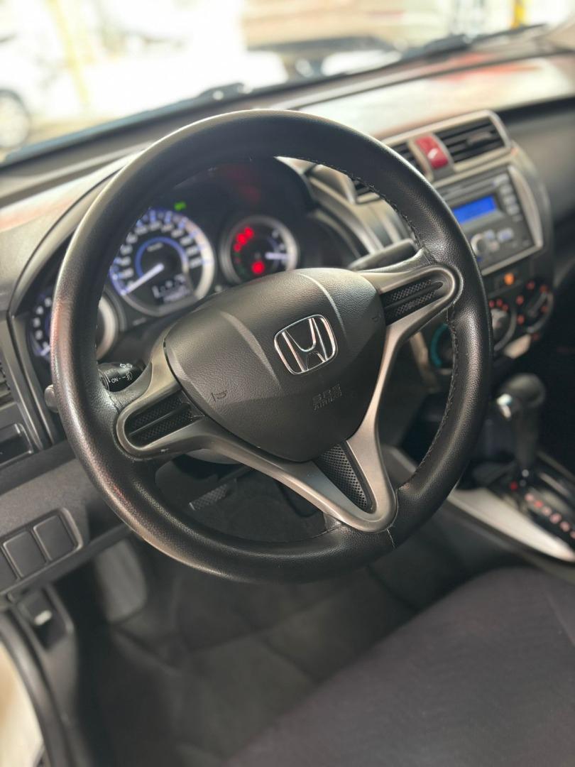 HONDA City Sedan - Foto