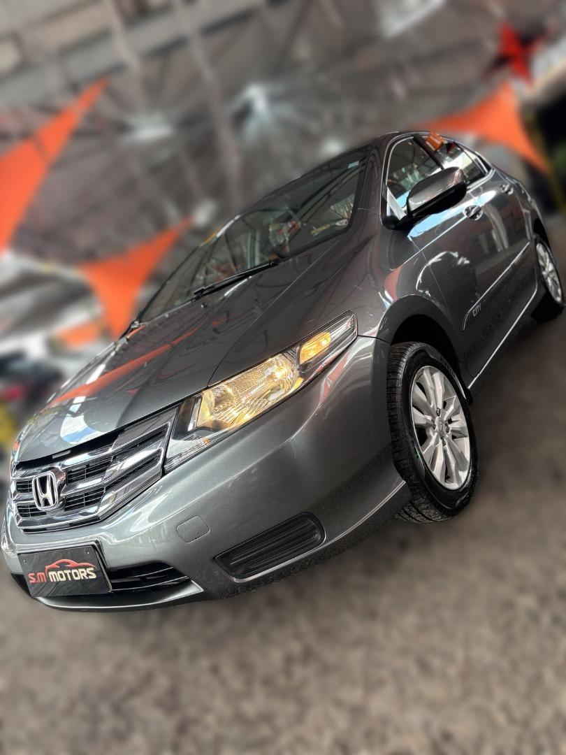 HONDA City Sedan - Foto