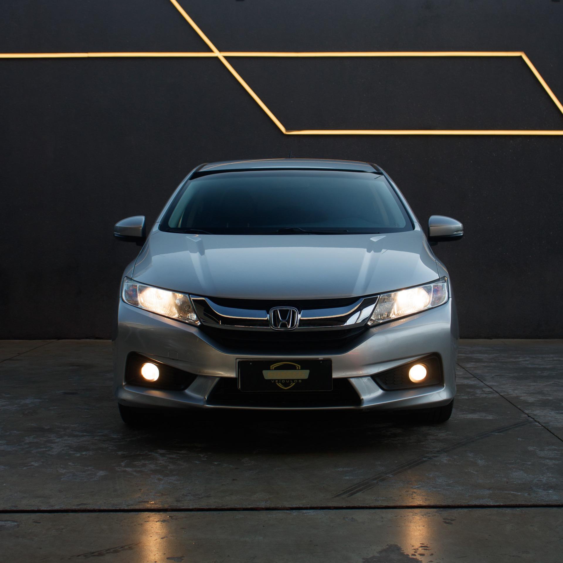 HONDA City Sedan - Foto