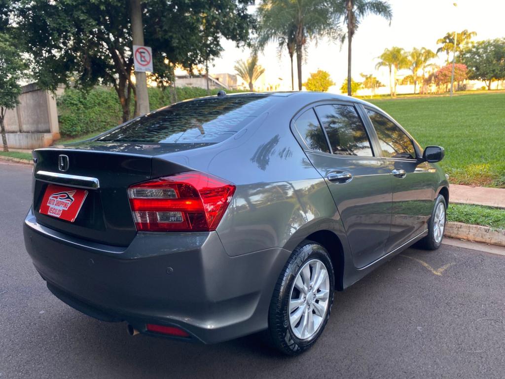 HONDA City Sedan - Foto