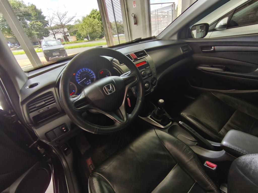 HONDA City Sedan - Foto