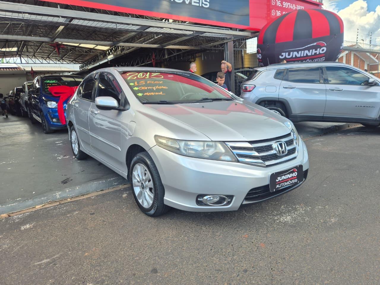 HONDA City Sedan - Foto