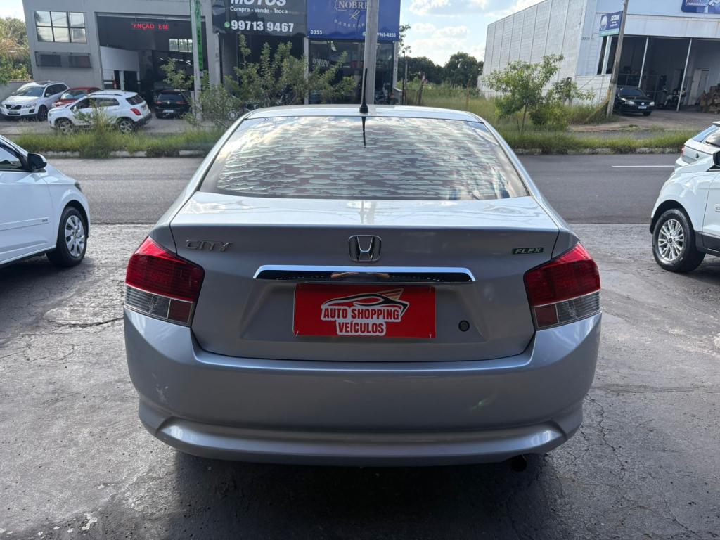 HONDA City Sedan - Foto