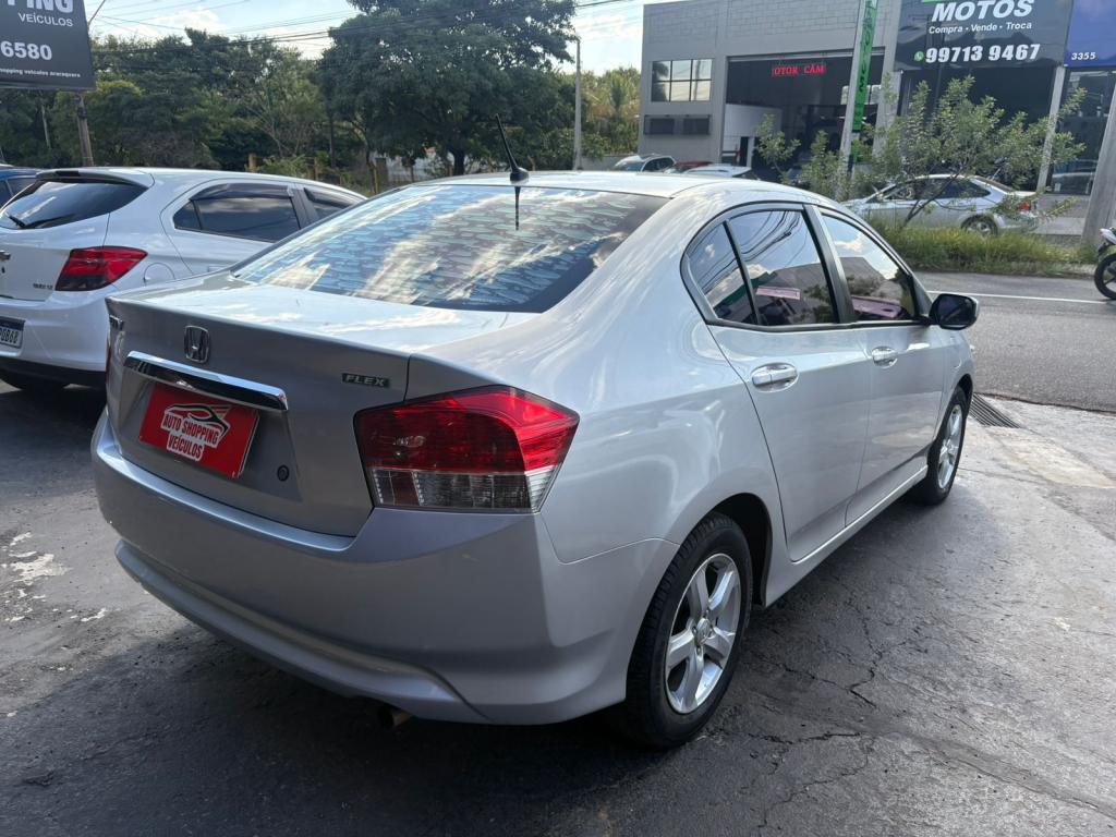 HONDA City Sedan - Foto