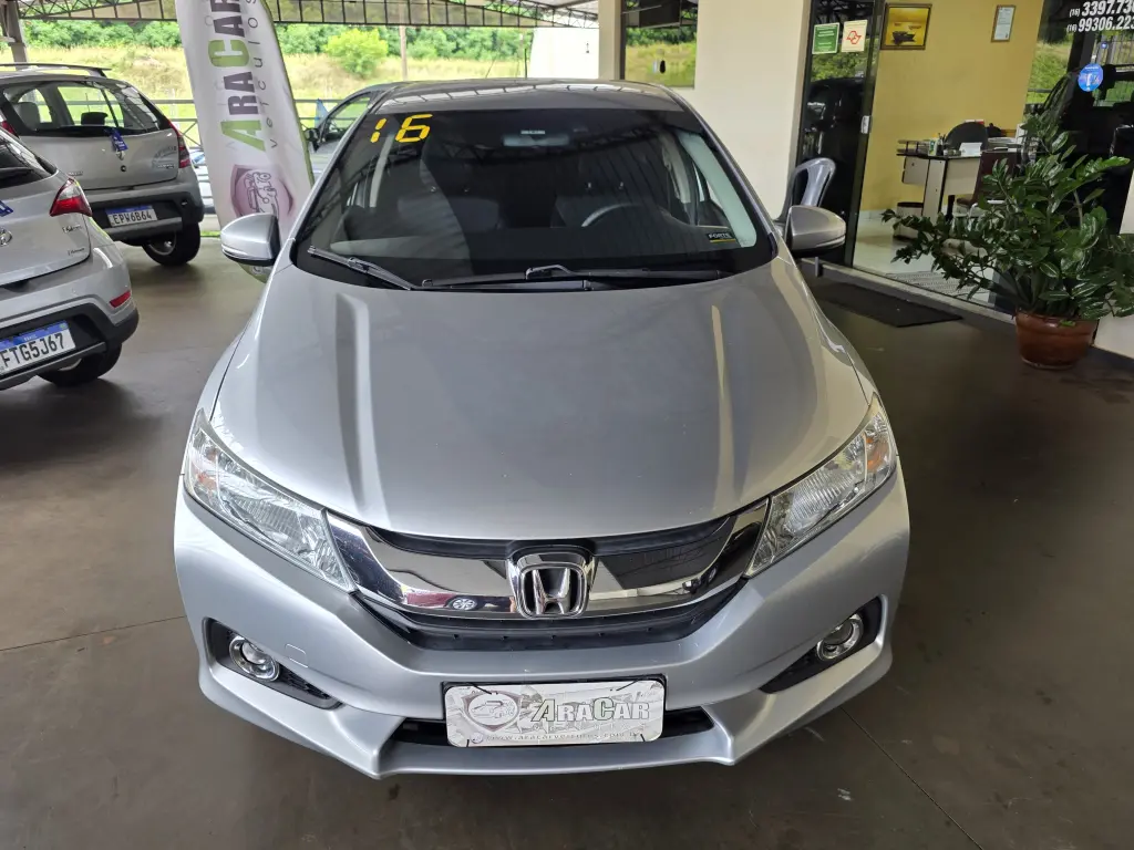 HONDA City Sedan - Foto