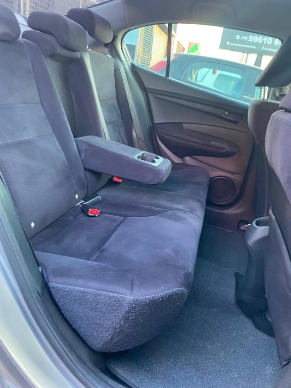 HONDA City Sedan - Foto