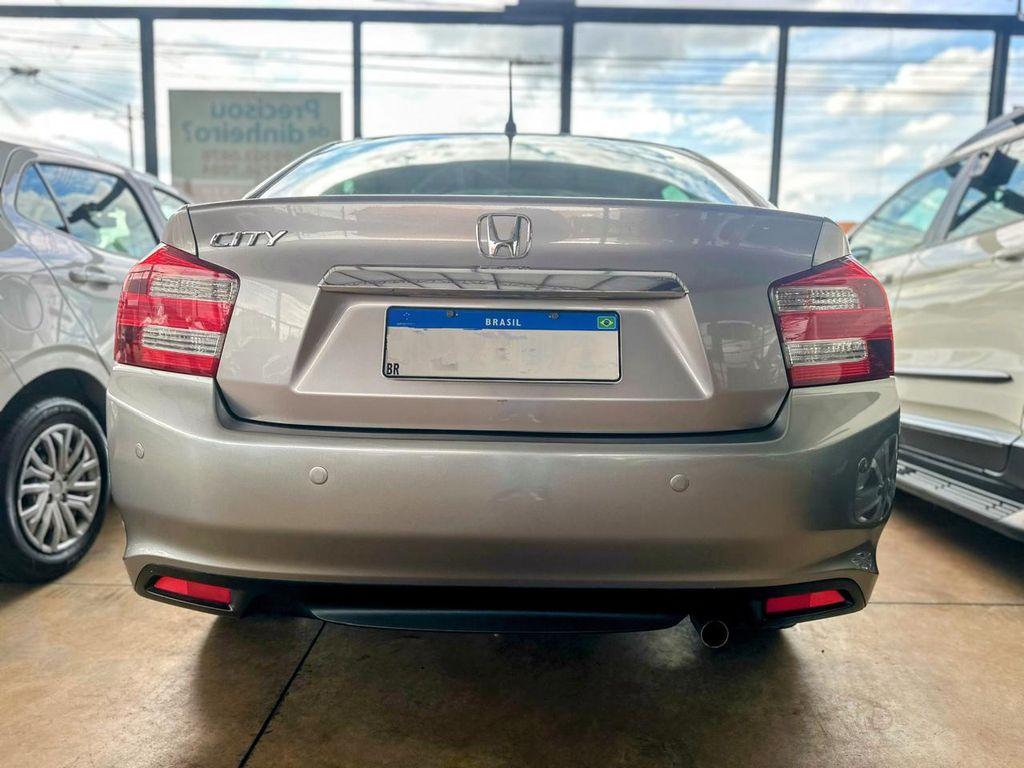 HONDA City Sedan - Foto