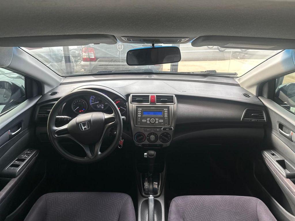 HONDA City Sedan - Foto