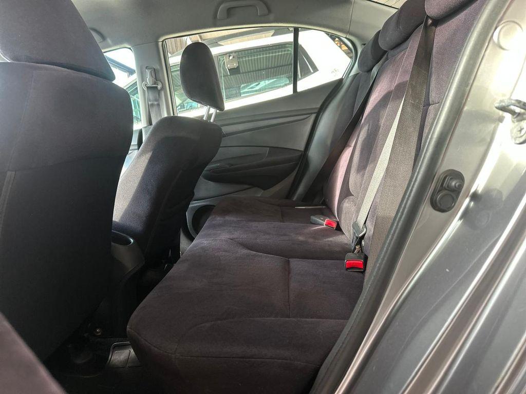 HONDA City Sedan - Foto
