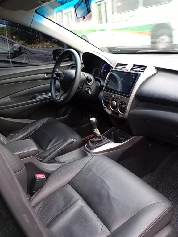 HONDA City Sedan - Foto