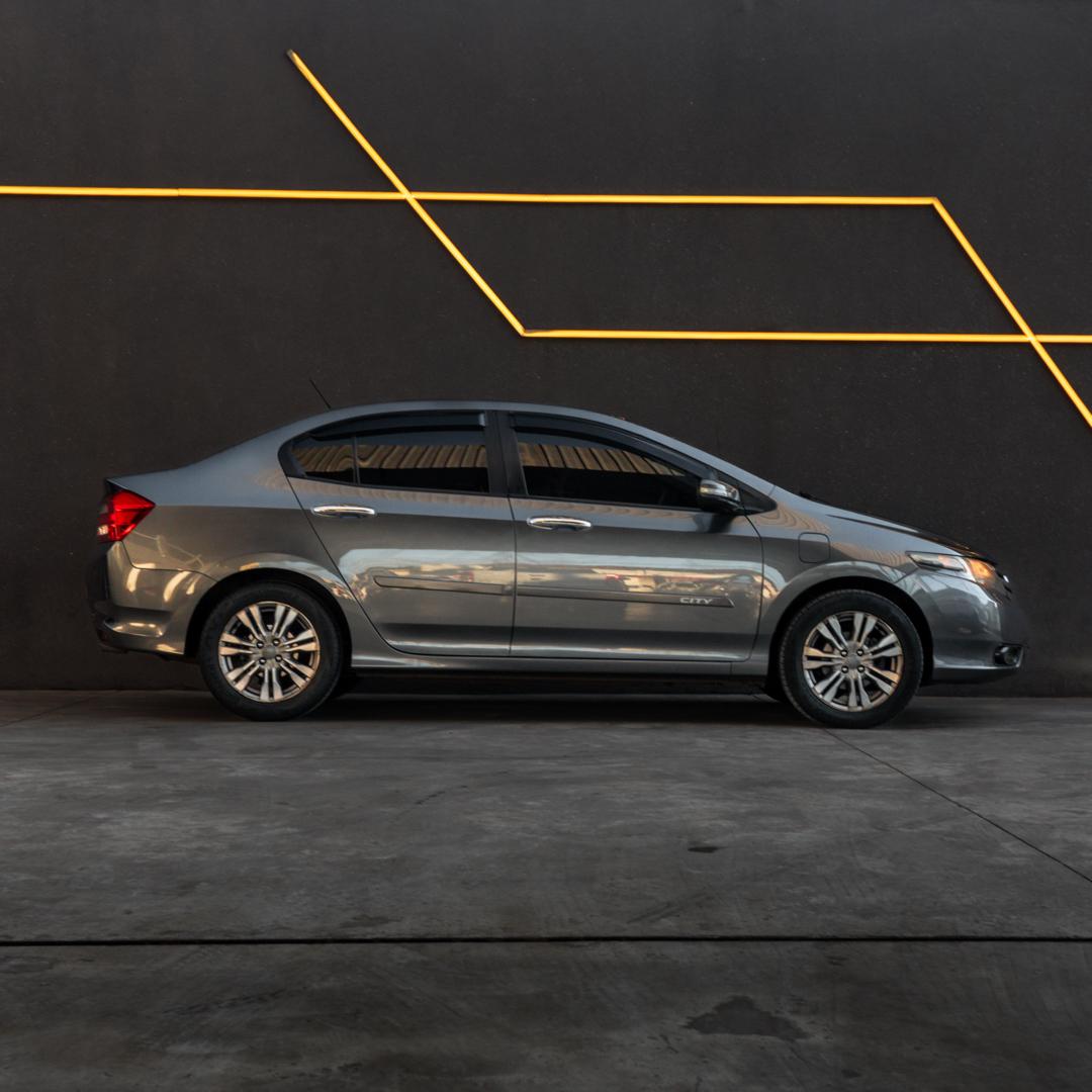 HONDA City Sedan - Foto